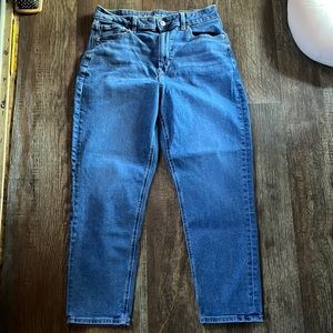 American eagle mom jeans NWOT